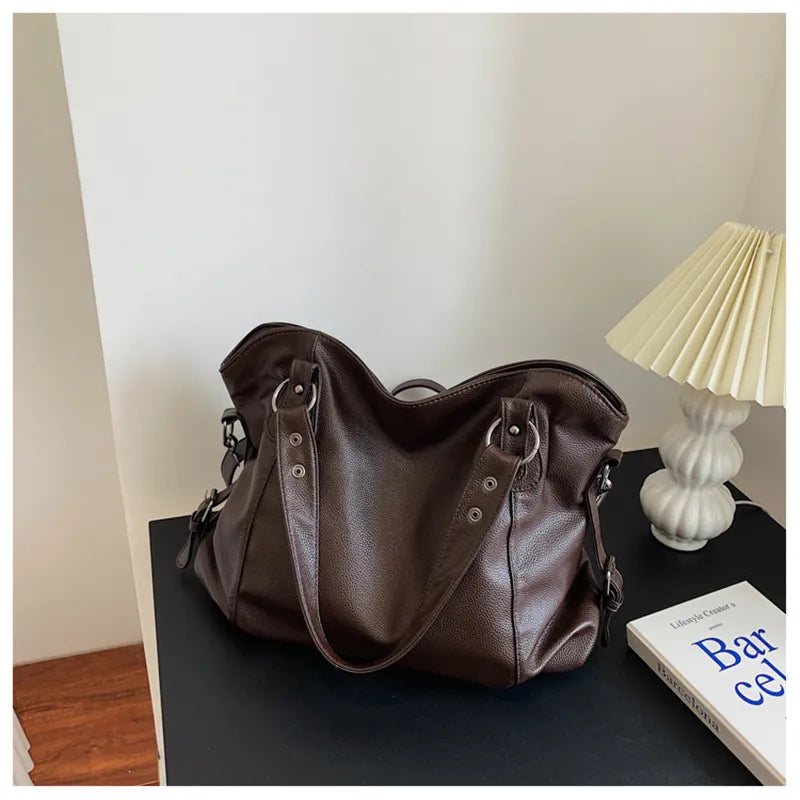 Large Organised Shoulder Tote Bag With Multiple Storage Compartments