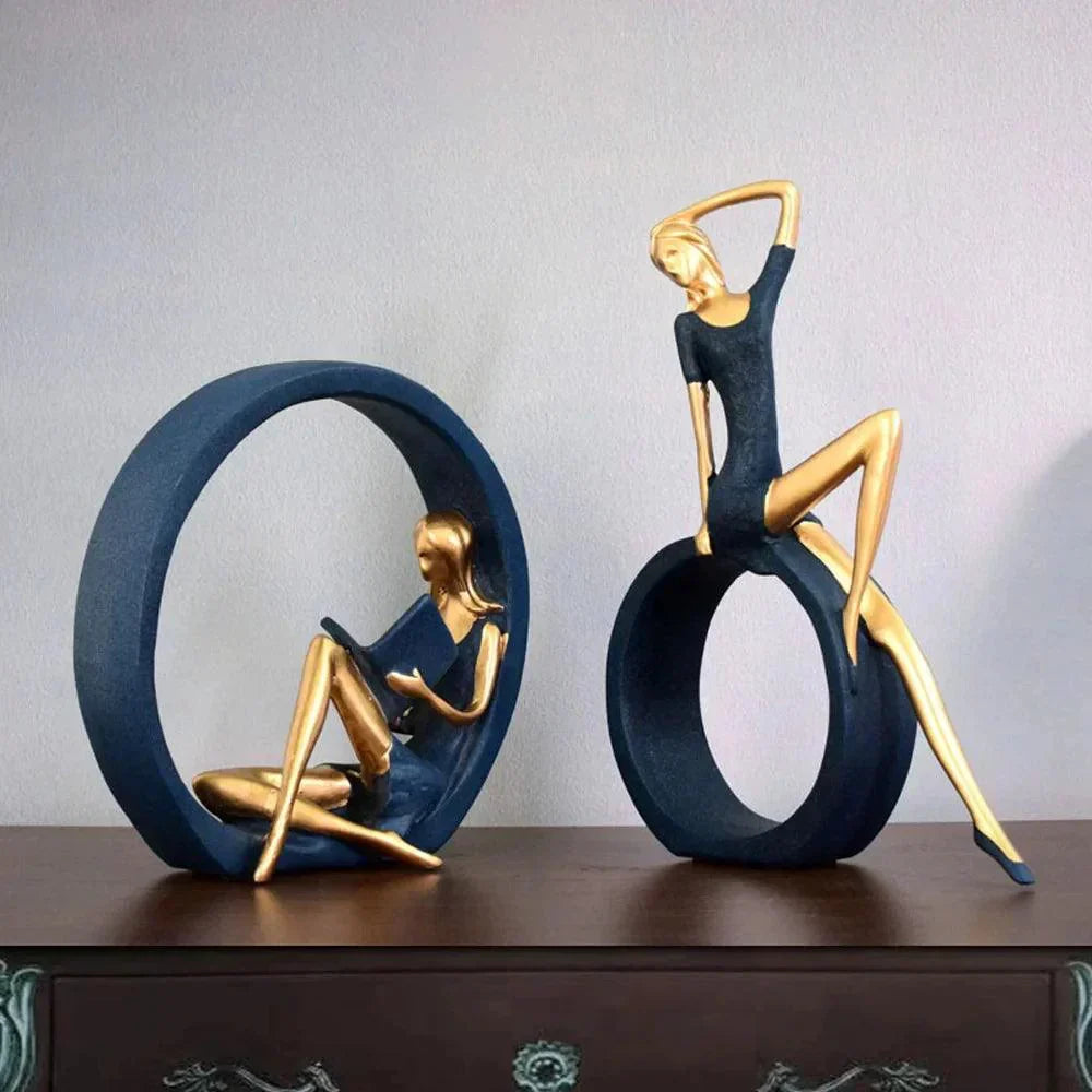 Calm Decorative Ornaments Resin Yoga Girl and Reading Girl Statue Set