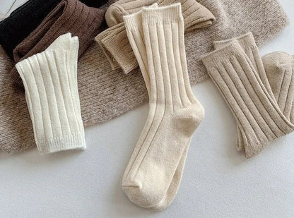 Cashmere Wool Winter Socks Soft Thermal Crew Socks for Men and Women