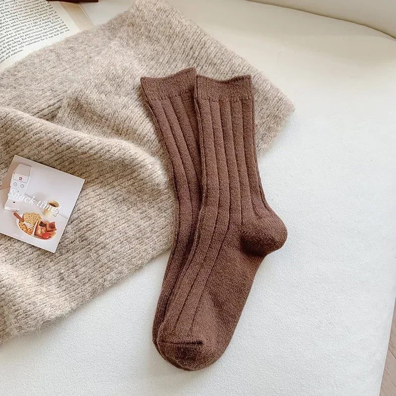 Cashmere Wool Winter Socks Soft Thermal Crew Socks for Men and Women