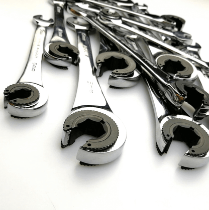 Flexible Head Ratchet Wrench 8mm Pipe Socket Tool