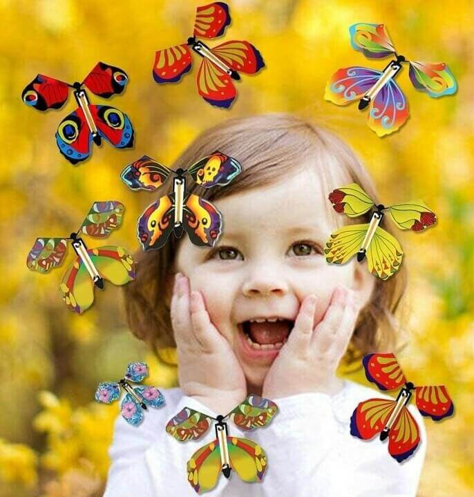 Flying Butterfly Surprise Toy Wind Up Gift Card Decoration