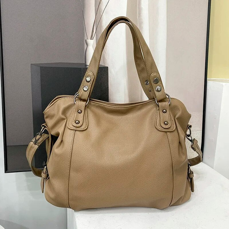 Large Organised Shoulder Tote Bag With Multiple Storage Compartments