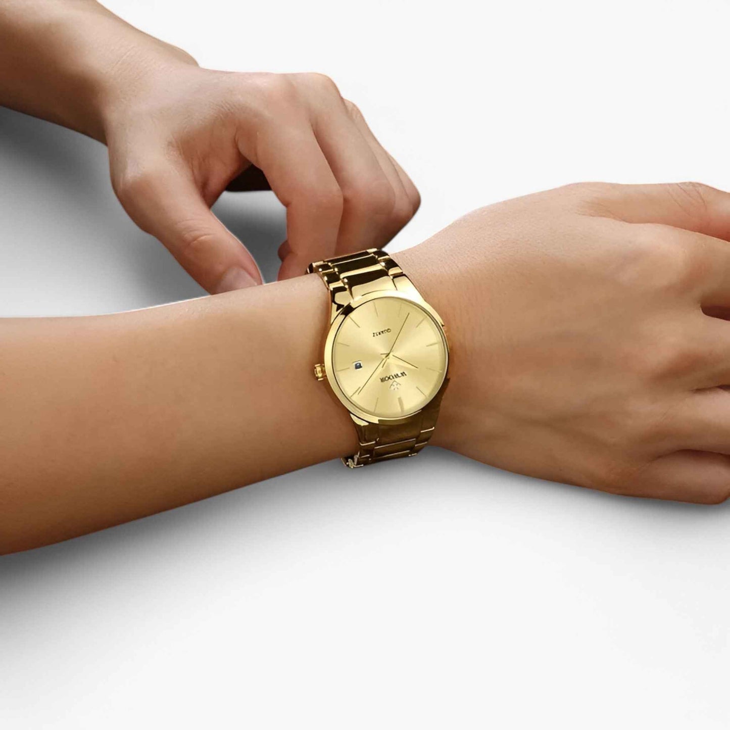 Mens Gold Stainless Steel Quartz Watch Luxury Wristwatch