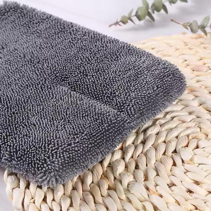 Premium Cleaning Glove Compact Precision Surface Wiping
