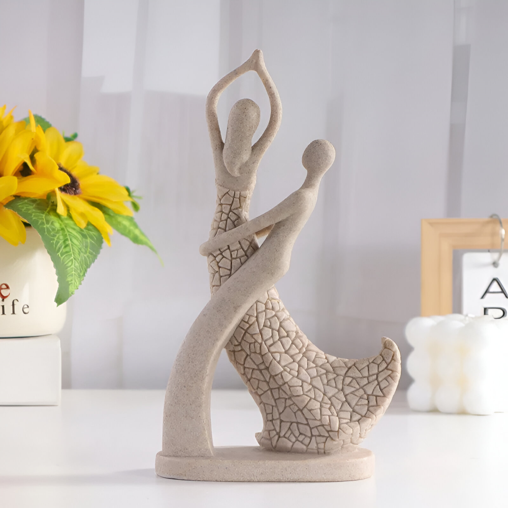 Romantic Couple Sculpture Resin Home Decor Figurine