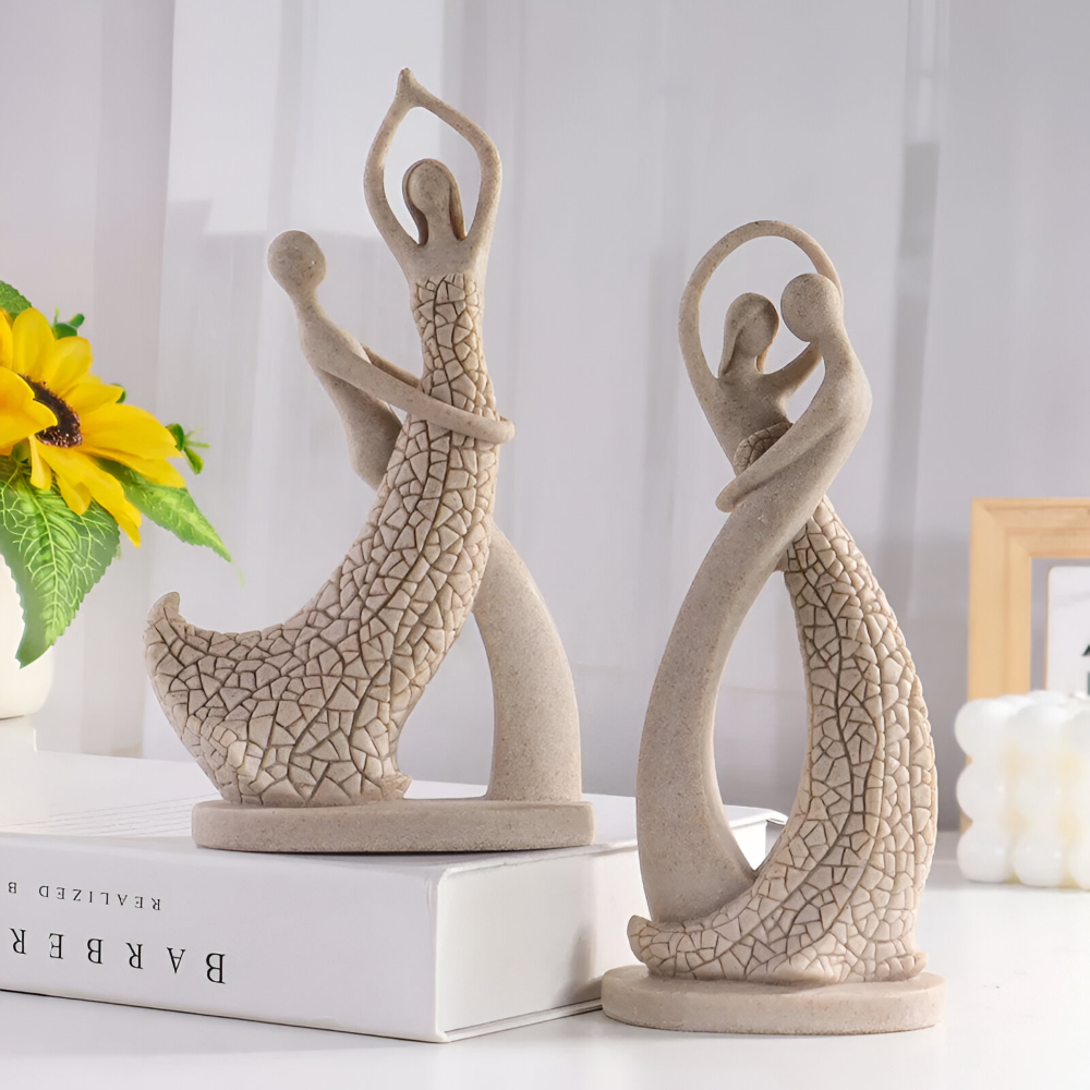 Romantic Couple Sculpture Resin Home Decor Figurine